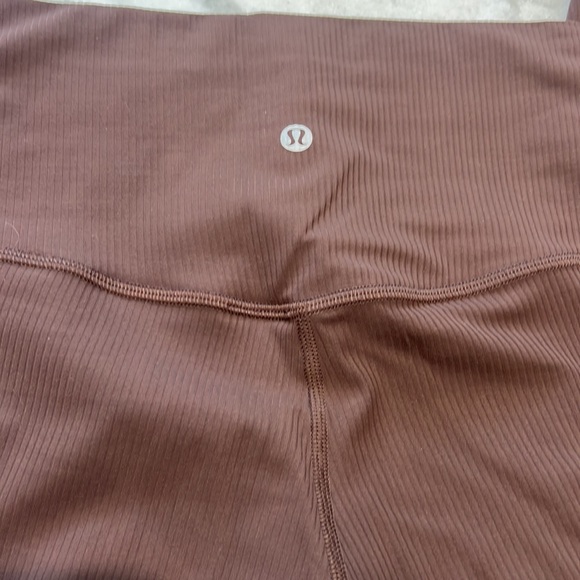 Lululemon 28” Ribbed Align Leggings - Picture 2 of 4